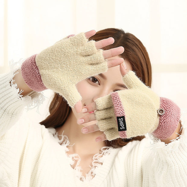 Knitted thermal gloves