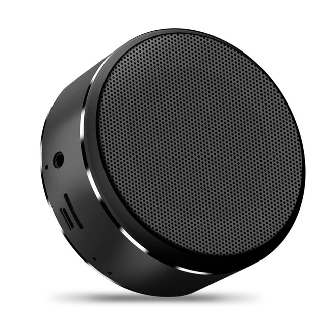 S8 portable Bluetooth speaker Mini card subwoofer built-in battery mini speaker