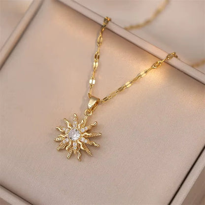 Elevate Your Style with the Light Luxury Gold Spin Zircon Flower Pendant Necklace - Perfect for Parties and Gifts!