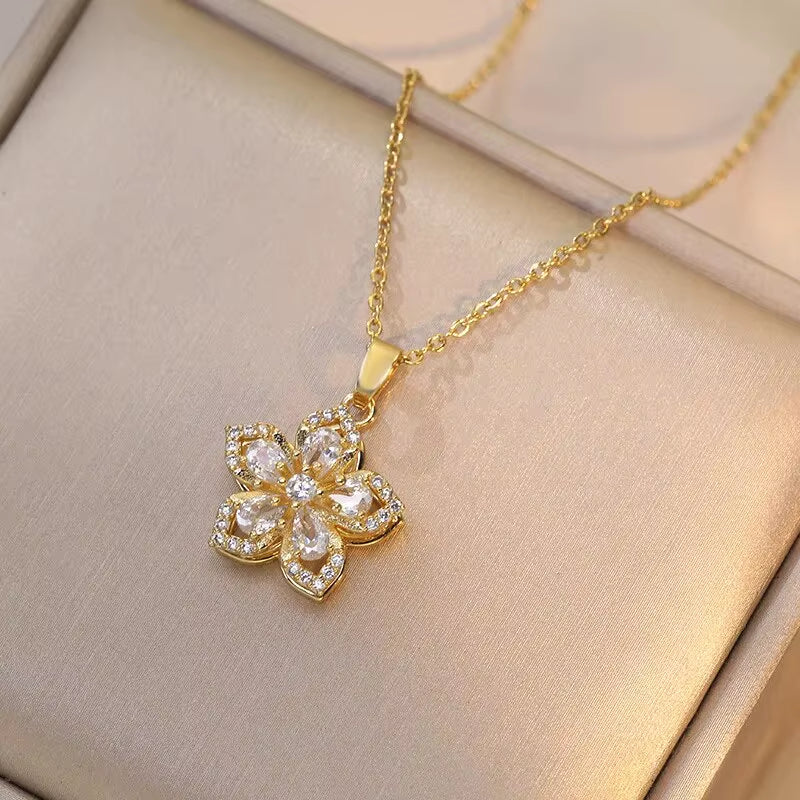 Elevate Your Style with the Light Luxury Gold Spin Zircon Flower Pendant Necklace - Perfect for Parties and Gifts!